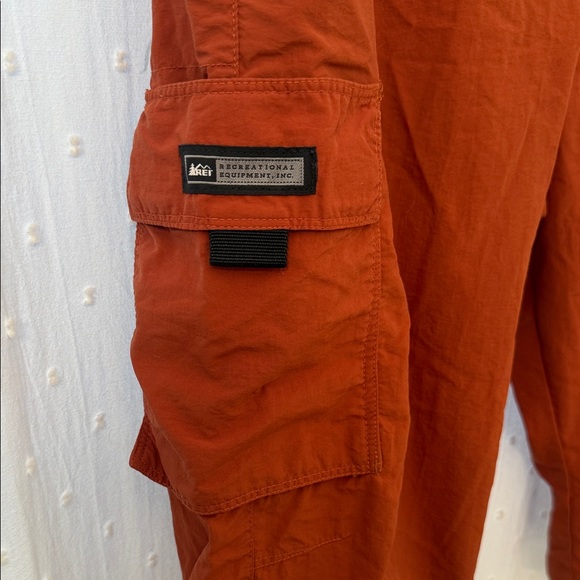 REI Women's Burnt Orange Cargo Shorts - Picture 2 of 5